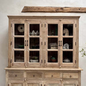 Aparador de cocina rústico de madera maciza recuperada, con puerta de cristal vintage, vitrina esmaltada blanqueada estilo granja - Product Image 3