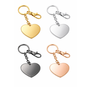 Llaveros de metal con logotipo personalizado grabado con láser en acero inoxidable, llaveros en forma de corazón. - Product Image 3