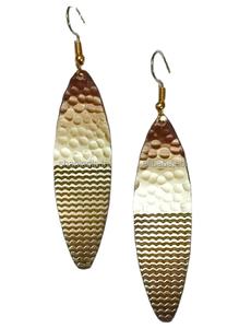 Boucles d'oreilles pendantes fantaisie bohèmes martelées à la main en fil de laiton plaqué or en spirale pour femmes élégantes - Product Image 2