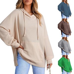 Sudadera Casual de Otoño/Invierno para Mujer, con Capucha, Tejido Waffle, Aberturas Laterales, Bolsillos Bordados y Mangas Largas - Product Image 3