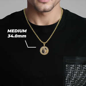 จี้รูปภาพสั่งทำ ชุบทอง ประดับเพชรแท้ ขอบแบบ Cuban Link  พร้อมสลักชื่อ  รับรองโดย GIA สไตล์ฮิปฮอป  จี้สวยงาม - Product Image 6