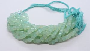 Calcedoine Aqua Naturelle Facettée en Forme de Cube, Perles Briolette en Calcedoine, Perles Boîte 3D, Perles Carrées Calcy 7-8MM, Bijoux en Calcedoine Aqua - Product Image 5