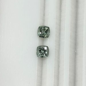 Elegante Par de Turmalinas Verdes Menta Naturales, Corte Cojín, 2 Quilates, Calibradas, Claridad Lupa, Grado AAAA, Gema de Joyería Fina de Madagascar - Product Image 3