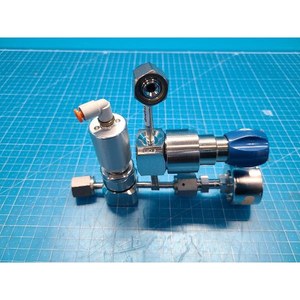 Composant de réseau de matching RF Lam Research VERIFLO SQMICRO302PTS2.1+42400697 45200271+42400697 d'occasion, semi-conducteur de génération précédente - Product Image 2