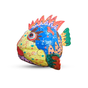 Sculpture de poisson en noix de coco Picasso multicolore, pièce d'art décorative en bois peinte à la main, ornement décoratif suspendu - Product Image 3