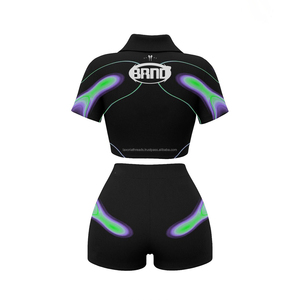 Ensemble deux pièces d'été pour femme, tenues personnalisées avec logo, short et crop top, ensemble décontracté pour femme, vêtements de rue pour femme - Product Image 4