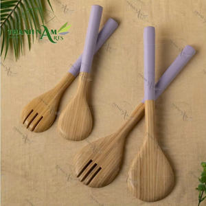 Cucharas de bambú hechas a mano clásicas ecológicas para cenar y obsequios de Vietnam - Product Image 1