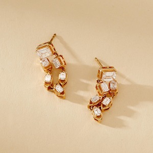 Boucles d'oreilles pendantes en diamant de laboratoire taille émeraude_ 2,03 ct, or 14 carats - Product Image 1