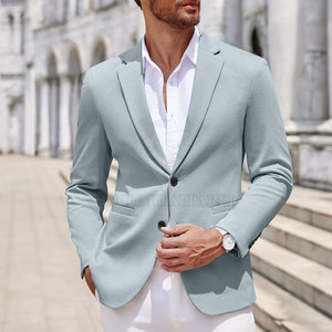 Abrigo de vestir moderno para hombre, hecho con tela cómoda que ofrece un ajuste moderno para uso diario y laboral, adecuado para usar durante todo el día. - Product Image 2