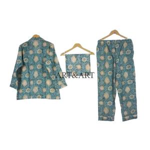 Pyjama pour femmes de haute qualité, nouveau design, manches longues, imprimé floral, tissu en coton, doux et respirant - Product Image 4