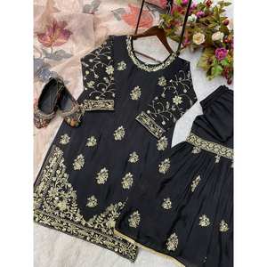 Ropa de fiesta de diseñador para mujer Top Bottom y hermoso conjunto Dupatta - Product Image 3