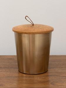 Pot à bougie luxueux fait main, contenant parfumé, finition dorée élégante, boîte de rangement réutilisable avec couvercle en bois rustique - Product Image 2