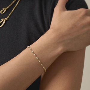 Bracelet tennis en diamants de laboratoire 1,26 carats de poids total, taille marquise, 18 diamants, or blanc 9k-18k, couleur D-E, certifié IGI, luxe pour femme - Product Image 4