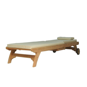 Tumbona de teca para exteriores, ajustable, para piscina o patio, con cojín negro y ruedas - Product Image 1