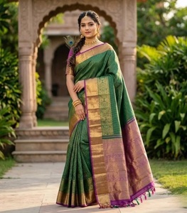 Sari Tradicional de Seda Verde Oscuro y Magenta Rosa para Mujer, Sari de Lujo Indio de Diseño Étnico para Bodas y Fiestas, Estilo Kancheepuram - Product Image 3