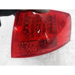 Feu arrière extérieur droit d'occasion pour Audi A8 D3 2004-2007, référence OEM 4E0945096C - Product Image 4