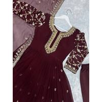 Wunderschönes Kaffeebraunes JD Brand Partykleid Anarkali-Gewand mit Anhänger und Dupatta in Größe XL