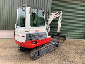 Mini-chargeuse sur chenilles Takeuchi, excavatrice, tracteur TB230RA TB350R TB216 TB217R TB235-2 PLC Tb175 TB150 TB240 - Product Image 4