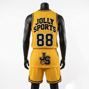 Ensemble court en maille polyester respirante de qualité supérieure, jaune doré, avec rayures côtelées, col en V, empiècements de shorts, logo personnalisé, pour homme - Product Image 4