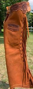 Chaps de Rodeo Classiques en Cuir Véritable Premium, Durables, Taille Mi-Haute, Ajustables, Faits Main avec Franges pour l'Équitation - Product Image 3