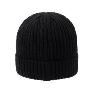 Gorro de punto ajustado estilo beanie de moda al por mayor para marcas urbanas estadounidenses, producción directa de marca privada - Product Image 6