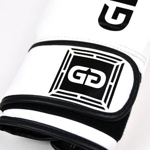 Último Modelo de Guantes de Boxeo Fair Tex Glory en Blanco y Negro, Guantes Profesionales de MMA Muay Thai, Guantes de Kickboxing Fair Tex CP-BG-109 - Product Image 5