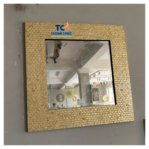 OEM Supplier MOTHER OF PEARL <b>MIRROR</b> <b>Compact</b> Luxury Accessory PEARL <b>COMPACT</b> <b>MIRROR</b> Vietnam - Product Image 1