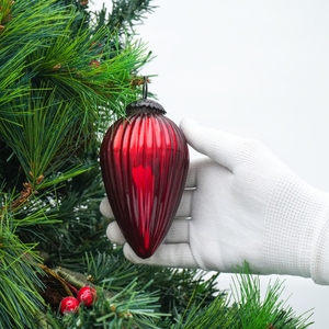 Lot d'ornements de Noël vintage en verre rouge en forme de goutte d'eau, peints à la main, à l'effet mercure, à suspendre, pour décoration festive de sapin - Product Image 4
