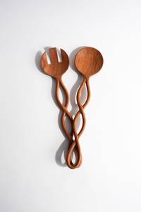 Cuillère en bois artisanale avec long manche lisse pour la cuisine quotidienne, la préparation des soupes, du riz, des salades, ustensile durable et antiadhésif - Product Image 5