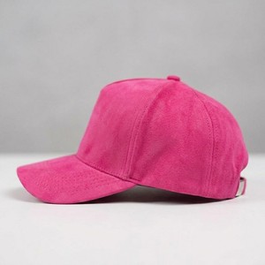 Casquette de baseball en daim rose vif de qualité supérieure, finition velours doux, 6 panneaux, visière incurvée, élégante et décontractée, pour femmes et hommes - Product Image 5