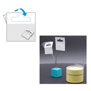 Attaches adhésives flexibles en plastique personnalisées avec trous Euro pour suspendre les produits sur crochets de présentation - Product Image 5