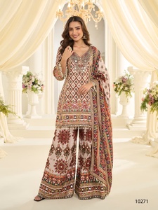 Élégante nouvelle tenue pakistanaise longue de créateur, style Sharara et Dupptta, au design raffiné. Achetez directement auprès d'un fournisseur indien au prix de gros. - Product Image 4