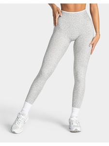 Leggings de Yoga para Mujer, Cintura Alta, Estampado de Leopardo, Sin Costuras, Pantalones de Gimnasio con Efecto Push-Up y Cintura Elástica - Product Image 3