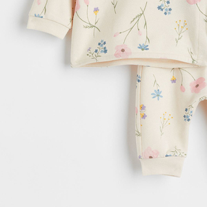 Conjunto Deportivo de Algodón Personalizado al por Mayor para Niños, Sudadera con Capucha Lisa de Estilo Casual con Estampado a Cuadros para Niños y Niñas de 7+ Años - Product Image 3