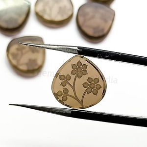 Cœur en quartz fumé naturel sculpté à la main, pierre précieuse facettée de 13 mm, pierre brute sculptée pour la fabrication de bijoux, vente en gros - Product Image 2