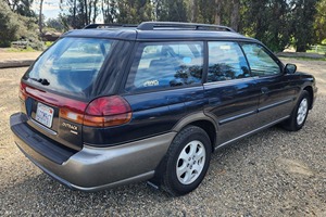 Subaru Legacy Outback 1999 - Product Image 3