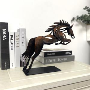 Decoración de Mesa de Metal con Diseño de Caballo Vintage, Ideal para Biblioteca, Sala de Estudio, Sala de Estar, Habitación de Invitados y como Adorno Interior Rústico y Elegante para Casa de Campo - Product Image 3