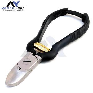 Coupe-ongles incurvé robuste pour pieds et mains, idéal pour les ongles épais et incarnés, avec une mâchoire large et aiguisée pour une coupe précise - Product Image 2