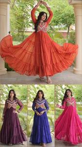 Robe Anarkali traditionnelle pour femmes, longue, rose, imprimé Bandhani, patchwork Kutchi, coupe ample, robe de festival indienne Navratri - Product Image 5
