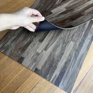 Revestimiento de Suelo Interior Antideslizante de Fácil Instalación, Diseño Flexible y Plegable, Resistente al Agua, LVP, Revestimiento de Suelo Vinílico de Instalación en Seco - Product Image 3