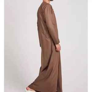 Offre Spéciale – Dernier Design – Prix de Gros – Thobes Décontractés Personnalisés en Polyester pour Hommes – Taille Adulte – Respirants – Perlés dans les quatre sens – Pour Musulmans - Product Image 5