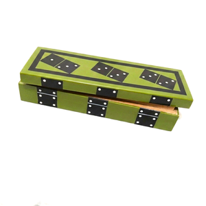 Boîte de rangement de dominos en résine bleue de luxe avec incrustation dorée et finition brillante pour une organisation élégante des jeux - Product Image 5