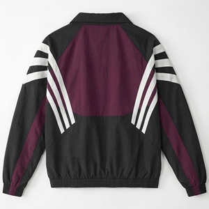 Chaqueta Cortavientos Negra con Rayas Marrones |   Chaqueta Deportiva Retro con Bloques de Color |   Chaqueta Bomber Extra Grande con Cuello Alto |   Fabricante OEM Personalizado - Product Image 2