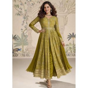Vestido Anarkali de Diseñador Sayuri Sakshi, Listo para Usar, en Seda Chinnon, Compre Directamente del Proveedor a Precio de Mayoreo - Product Image 1