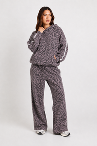 Conjunto Deportivo de 2 Piezas con Estampado de Leopardo Original para Mujer, Sudadera con Capucha Premium y Pantalones Deportivos Casuales de Pierna Ancha - Product Image 1