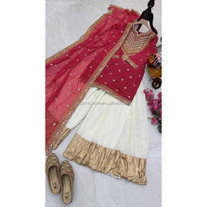 Conjunto Sharara de mujer de color rojo Sonakshi Sinha para bodas inspirado en el estilo de actriz - Product Image 5