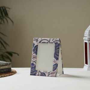 Cadre photo personnalisé de haute qualité, artisanal, en bois, avec incrustations de os et de résine, pour la décoration, en provenance d'Inde. - Product Image 2