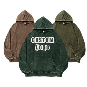 Sudadera con Capucha Vintage Desgastada con Lavado Ácido y Estampado DTG Personalizado con Pedrería, Estilo Urbano - Product Image 6