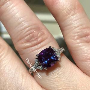 Anillo de compromiso solitario de plata de ley con gema de alejandrita vintage talla cojín, piedra de nacimiento de junio, para mujer, para bodas y fiestas - Product Image 2