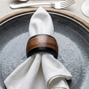 Elegant Purple Metal Napkin Ring with Cutout Leaf Pattern Design Luxury Decorative Dining <b>Table</b> Decor Accessory for Wedding - Product Image 5